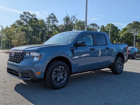 New 2026 Ford Maverick XLT FWD image 8