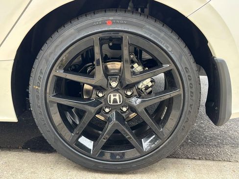 New 2025 Honda Civic Sport image 20