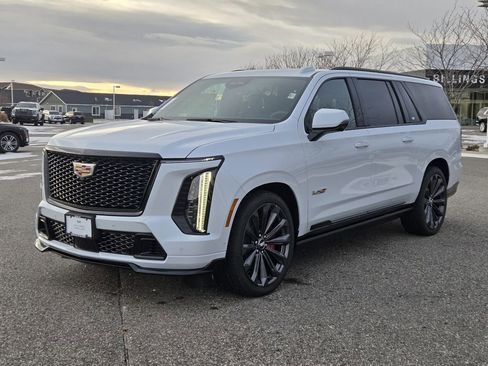 New 2026 Cadillac Escalade ESV V image 46
