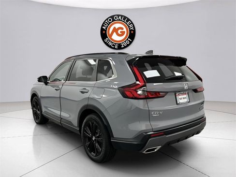 Used 2023 Honda CR-V Sport Touring image 5
