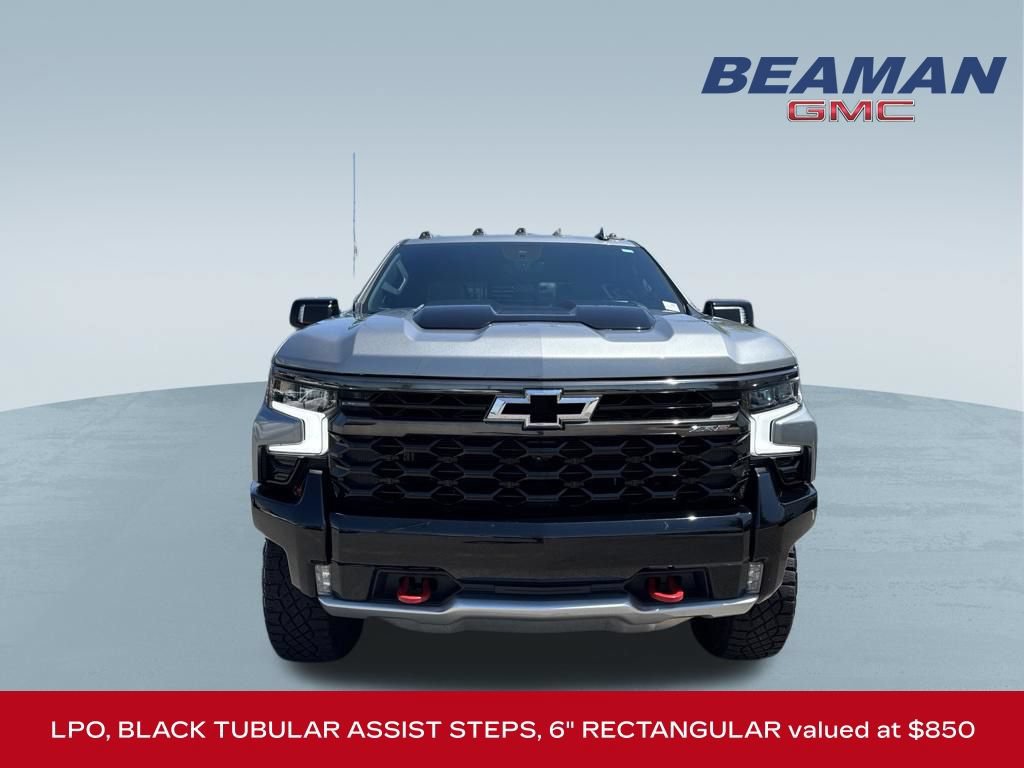 Used 2024 Chevrolet Silverado 1500 ZR2 w/ Technology Package AWD/4WD image 2