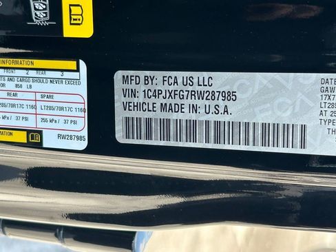 New 2024 Jeep Wrangler Unlimited Rubicon image 41