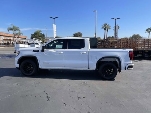 New 2026 GMC Sierra 1500 Elevation image 8