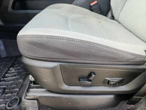 Used 2024 RAM 3500 Big Horn image 21