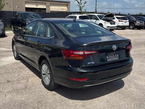 Used 2019 Volkswagen Jetta S FWD image 8