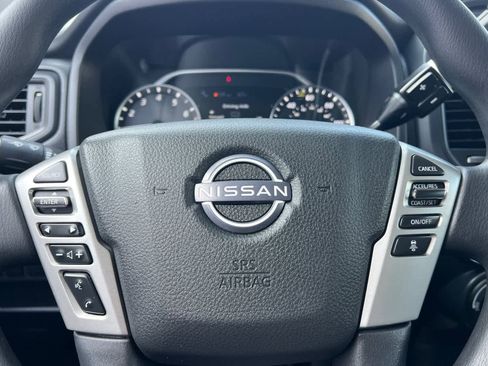 Used 2023 Nissan Titan SV image 26
