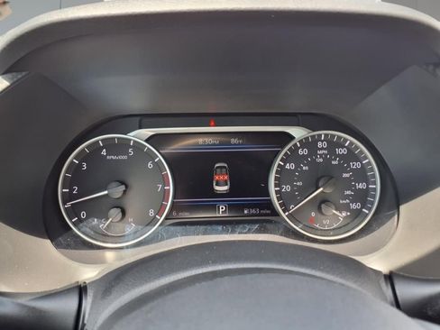 New 2025 Nissan Sentra SR image 15