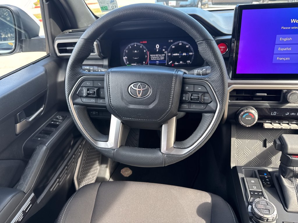 Used 2025 Toyota Tacoma TRD Off-Road AWD/4WD image 22