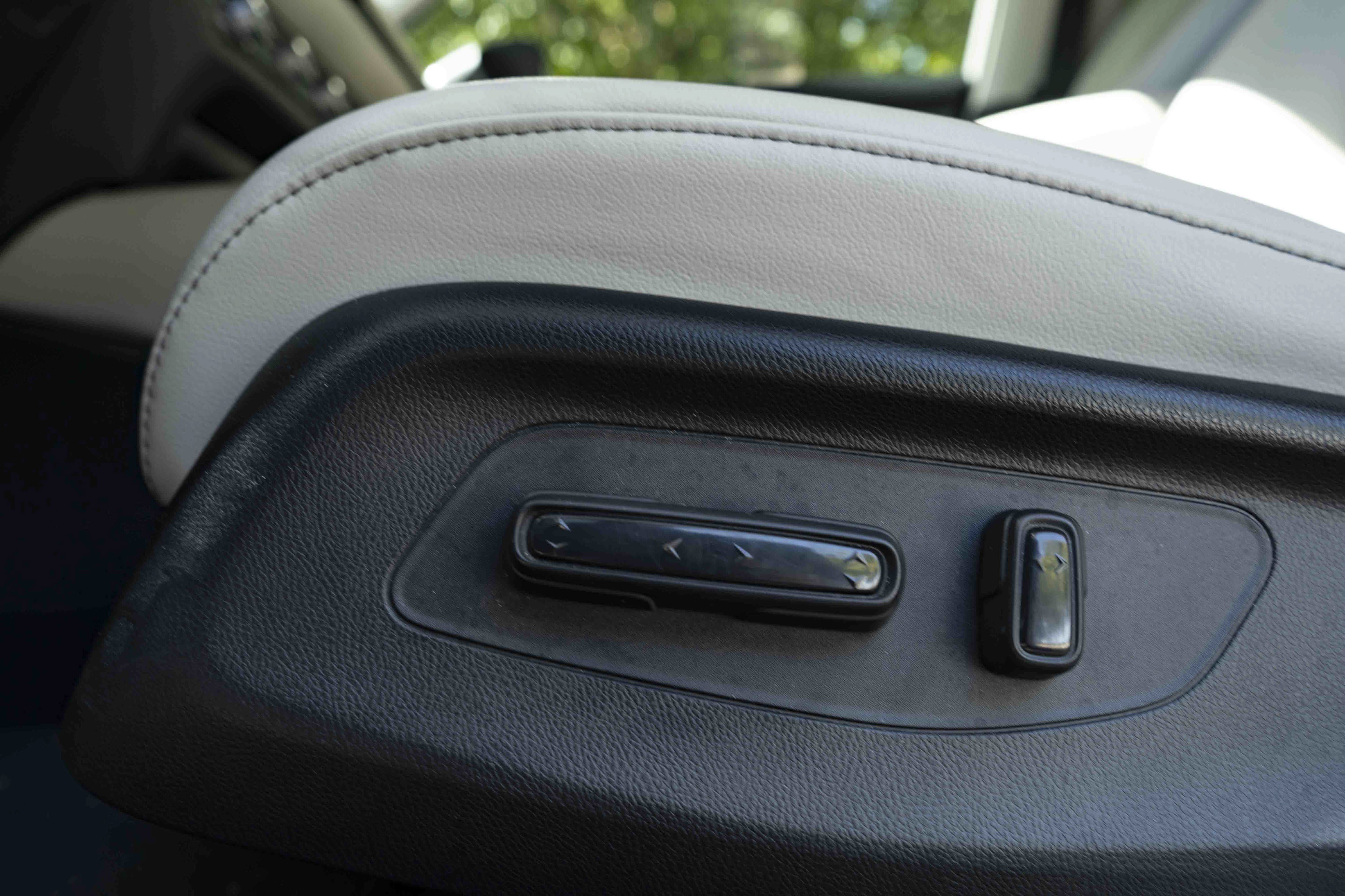 Certified 2024 Honda HR-V EX-L image 42