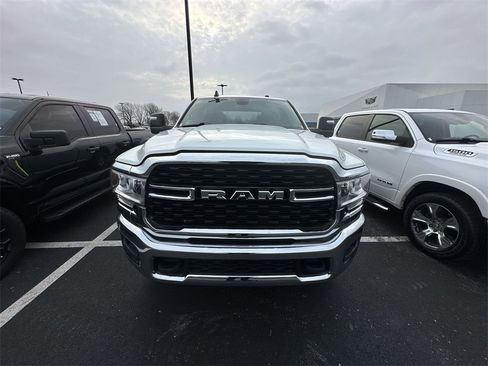 Used 2024 RAM 2500 Big Horn image 25