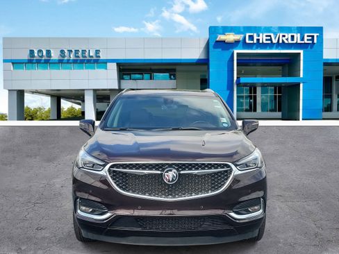 Used 2021 Buick Enclave Avenir w/ Avenir Technology Package image 2