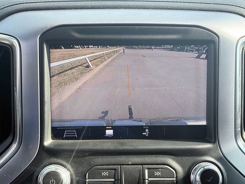 Used 2019 GMC Sierra 1500 SLT AWD/4WD image 10