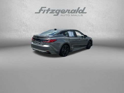 Used 2026 Toyota Camry XSE FWD image 7