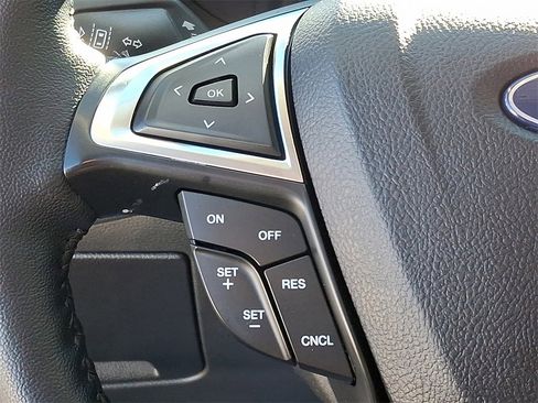 Certified 2022 Ford Edge SEL w/ Convenience Package image 21