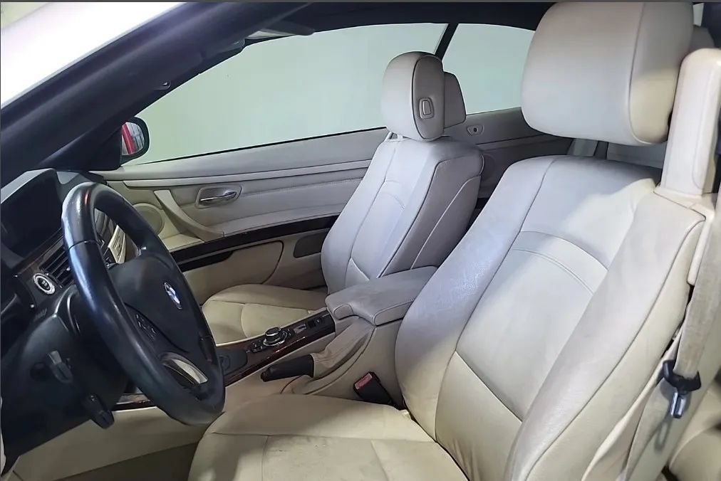 Used 2012 BMW 328i Convertible RWD image 44