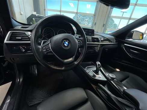 Used 2018 BMW 330i Sedan image 12