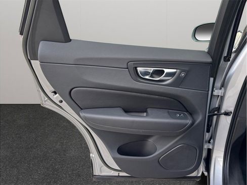 Used 2023 Volvo XC60 B5 Plus w/ Protection Package Premier image 38