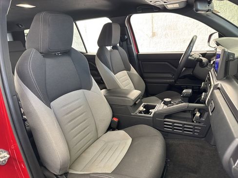 Certified 2025 Toyota 4Runner TRD Off-Road image 52