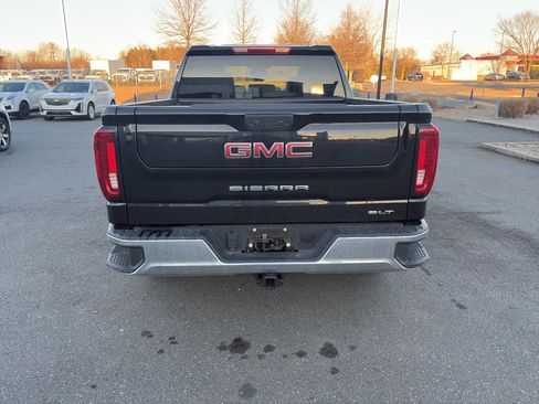 Used 2025 GMC Sierra 1500 SLT image 5