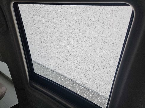 Used 2023 Subaru Forester Limited image 14