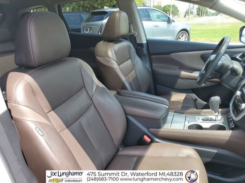 Used 2016 Nissan Murano Platinum w/ Platinum Technology Package AWD/4WD image 30