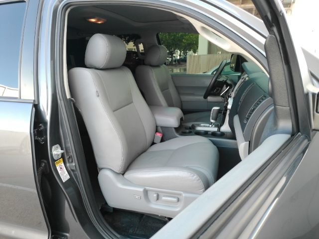Used 2013 Toyota Sequoia Limited RWD image 22