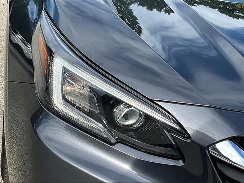 Used 2022 Subaru Legacy Premium image 30