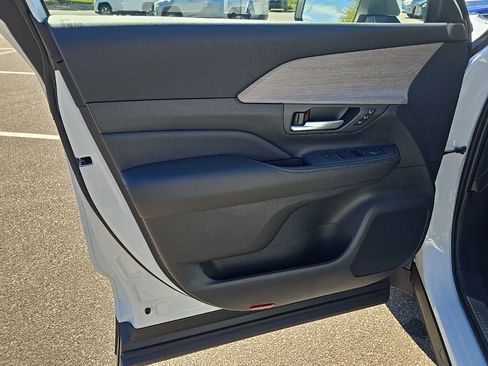 Certified 2026 Toyota Grand Highlander Platinum image 35