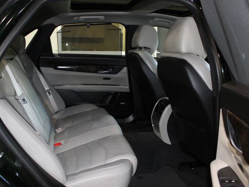 Used 2017 Cadillac CT6 Luxury AWD/4WD image 37