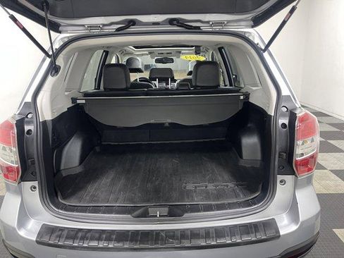 Used 2014 Subaru Forester 2.5i Touring AWD/4WD image 13