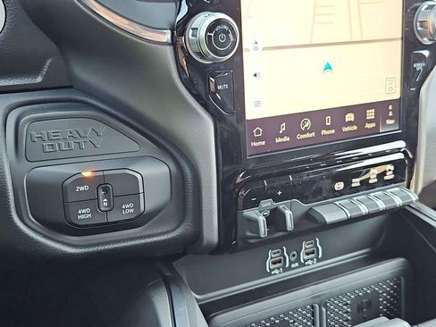 New 2026 RAM 2500 Laramie w/ Night Edition AWD/4WD image 25