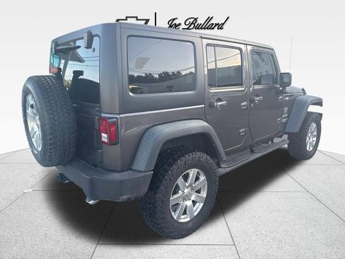 Used 2016 Jeep Wrangler Unlimited Sport w/ Quick Order Package 24S AWD/4WD image 8