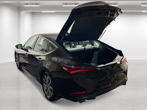 New 2025 Acura Integra image 7