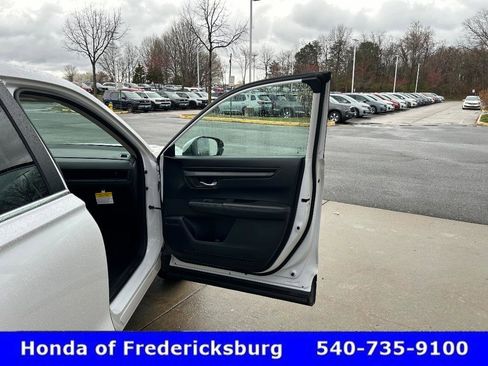 Used 2023 Honda CR-V EX image 19