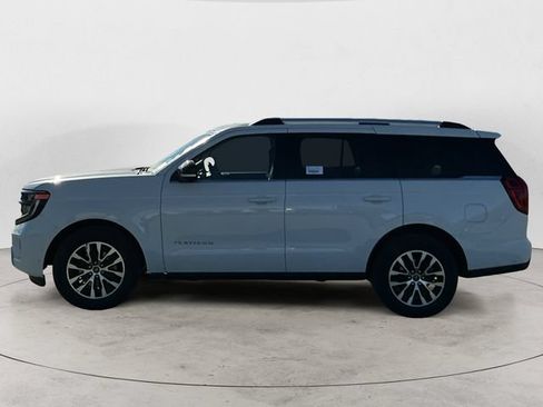 Certified 2025 Ford Expedition Platinum AWD/4WD image 2