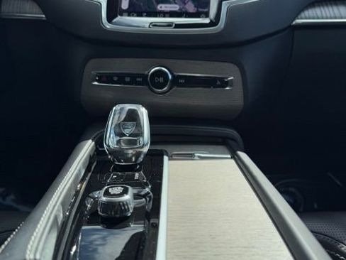 Used 2023 Volvo XC90 T8 Ultimate w/ Protection Package Premier image 31