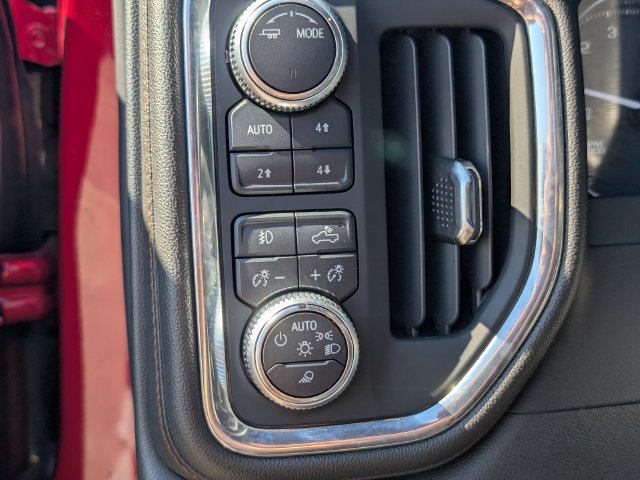 Used 2020 GMC Sierra 1500 AT4 w/ AT4 Premium Package AWD/4WD image 16