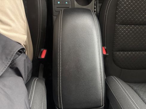 Used 2023 Ford Escape Active image 19