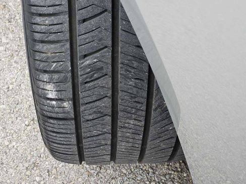 Used 2021 Chevrolet Malibu LT image 10