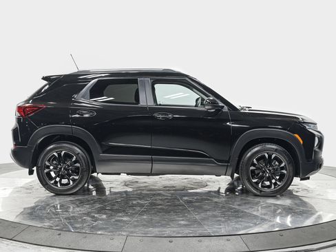 Used 2023 Chevrolet TrailBlazer LT w/ Convenience Package AWD/4WD image 8
