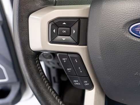 Used 2022 Ford F350 Lariat w/ Lariat Ultimate Package image 32