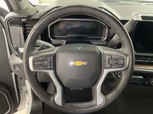 Used 2025 Chevrolet Silverado 1500 LT w/ Work Truck Package AWD/4WD image 14