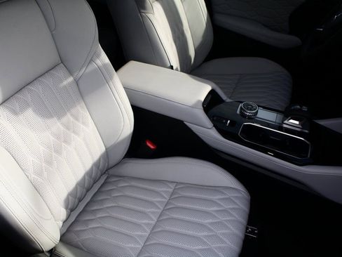 New 2026 Mitsubishi Outlander SEL image 15