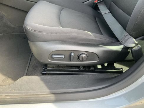 Used 2024 Chevrolet Malibu LT image 22