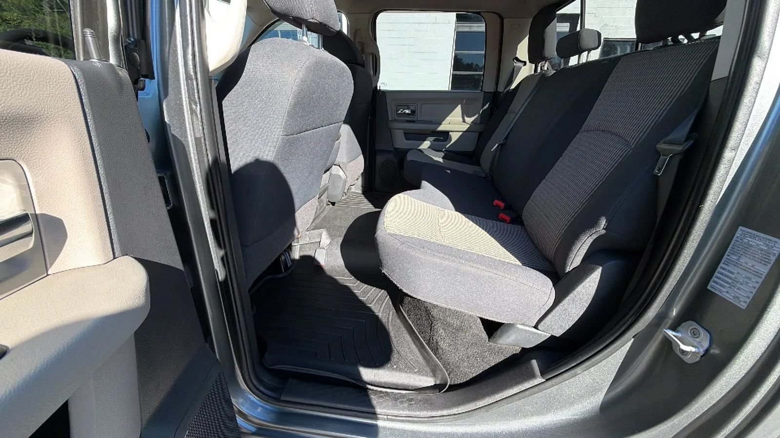Used 2012 RAM 1500 Classic SLT w/ Protection Group AWD/4WD image 34