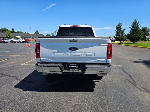 Used 2022 Ford F150 XLT w/ Equipment Group 302A High image 16