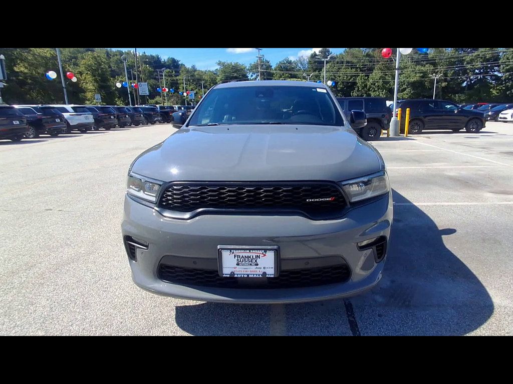 Used 2023 Dodge Durango GT AWD/4WD image 3