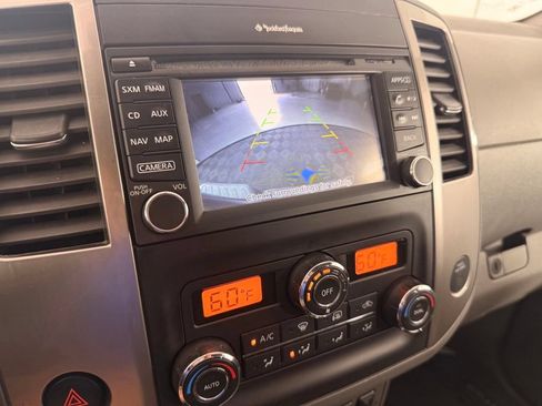 Used 2015 Nissan Frontier SL AWD/4WD image 35