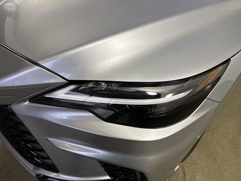 Certified 2025 Lexus RX 500h F Sport w/ Convenience Package AWD/4WD image 32