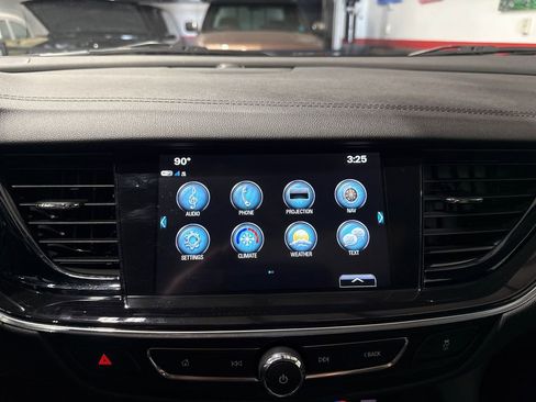 Used 2018 Buick Regal Essence w/ Sights and Sounds Package AWD/4WD image 73